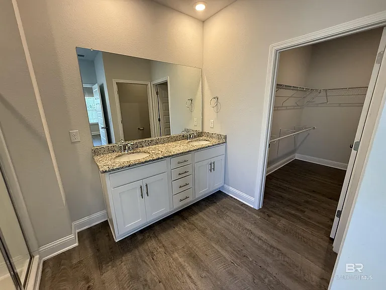 23247 Lieutenant Ave — Photo 15