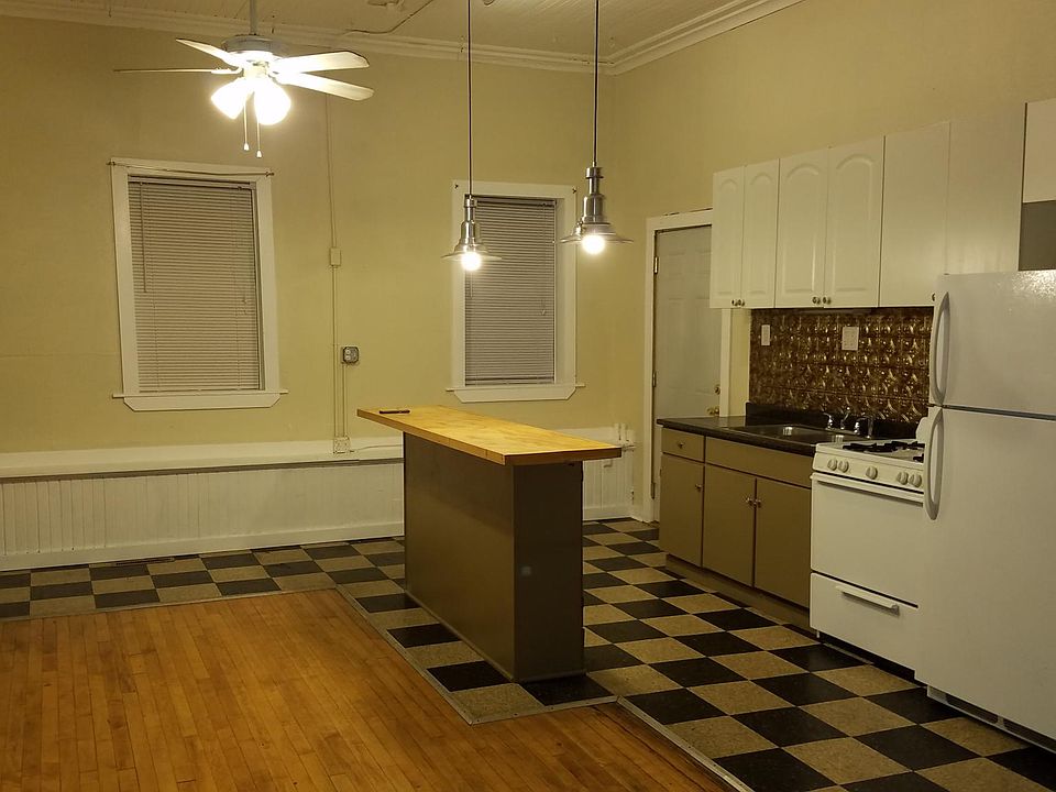 1st image of 2779 N Booth St Lowr #