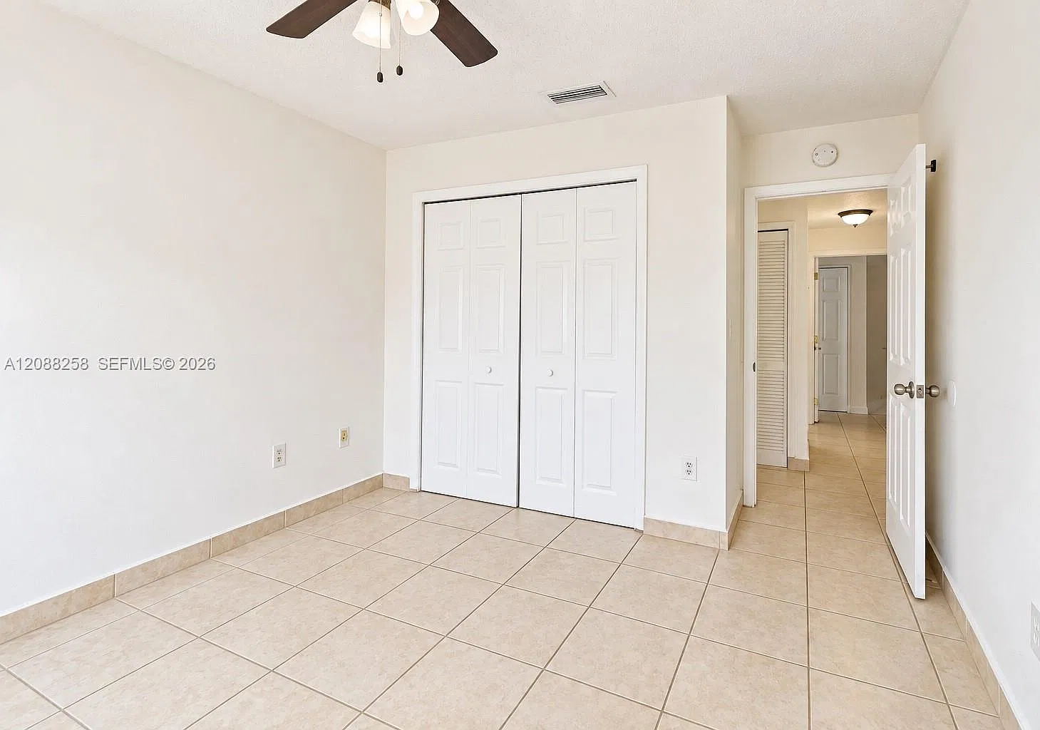3 bed, 1516 sqft, $4,000 — Photo 2