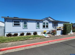 3025 Hollyridge Loop NE, Salem, OR 97305