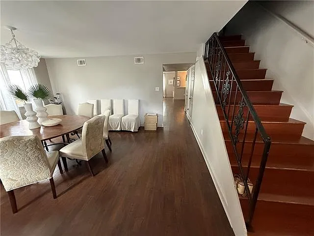 6892 Milne Blvd — Photo 3