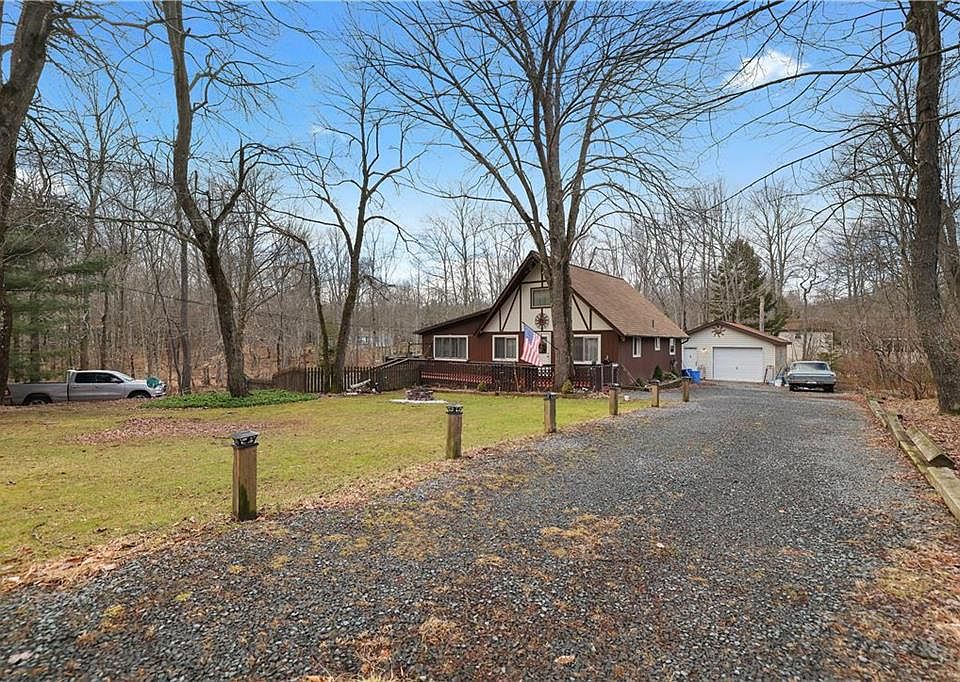 528 Mineola Cir, Pocono Lake, PA 18347 Zillow
