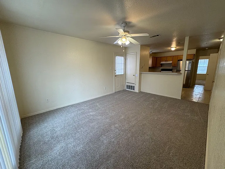 4508 Mattie Dr — Photo 6