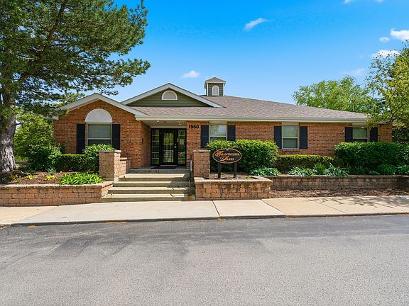 3rd image of 1312 McDowell Rd #204