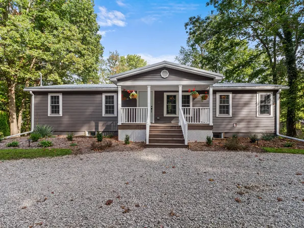 7841 Topinabee Dr, Montgomery, MI 49255