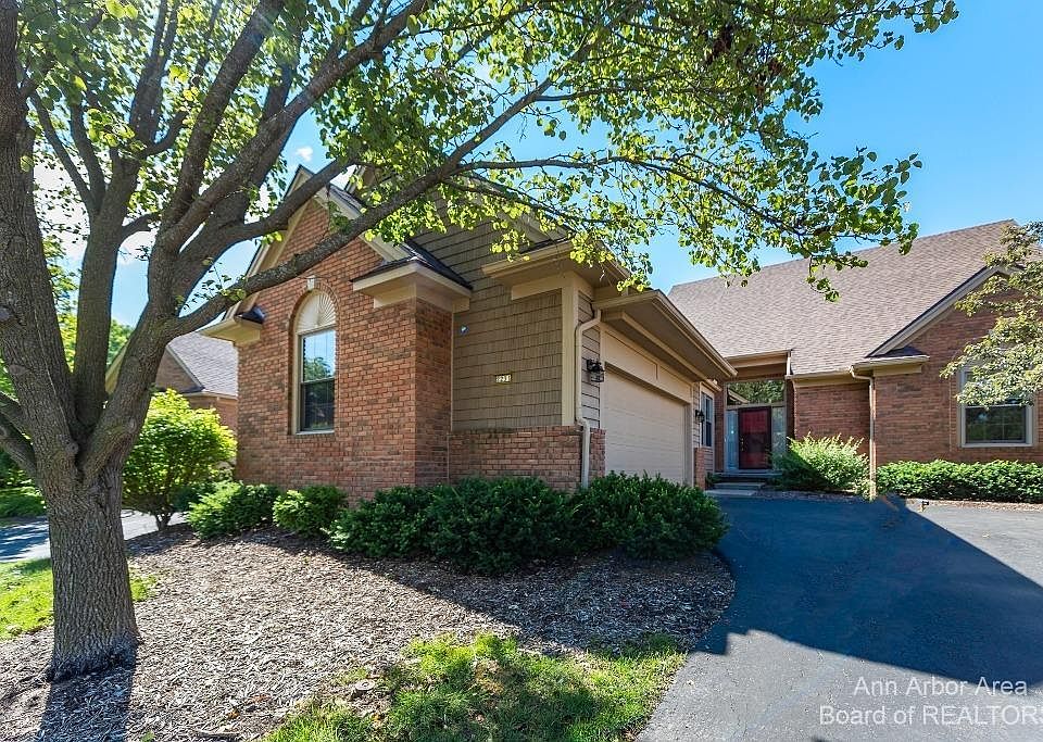 1st image of 2231 Twin Islands Ct