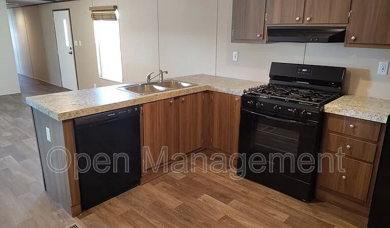 24 Erin Ln #78 — Photo 11