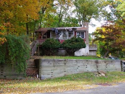61 N Cherry Rd, Lake Hopatcong, NJ, 07849