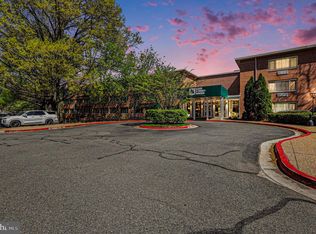 10570 Main St APT 203, Fairfax, VA