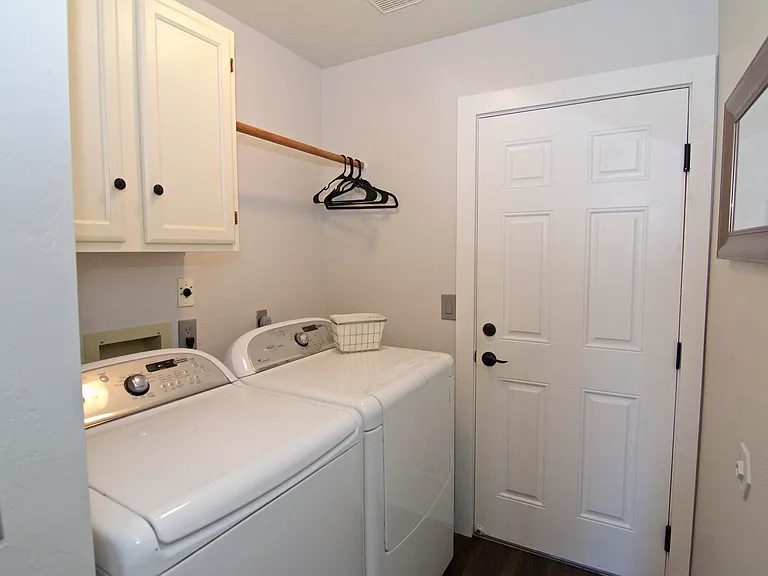 1444 Vista Rd — Photo 17