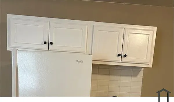2 bed, 850 sqft, $1,175 — Photo 3