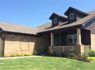 2004 SE 5th St, Moore, OK 73160