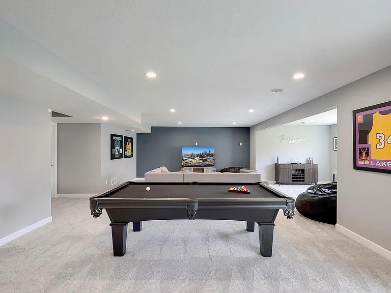6332 Apple Ct — Photo 44