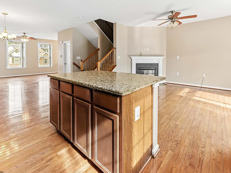 415 Saint Andrews Dr — Photo 11