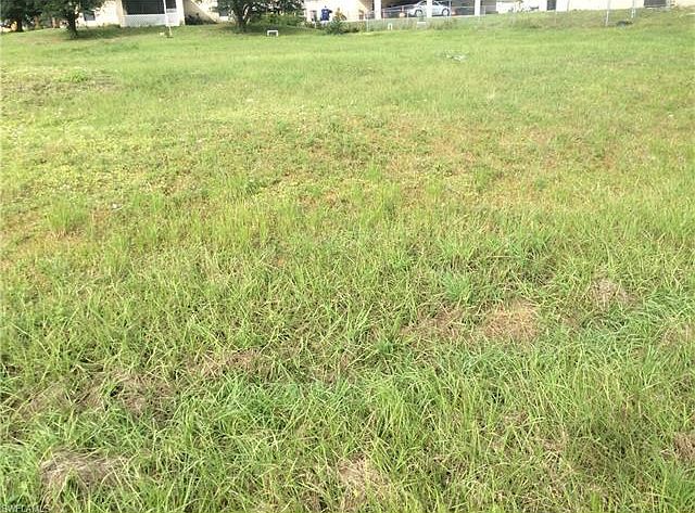 2nd image of 4906 Bywood St