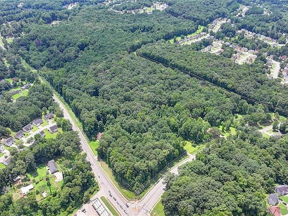 5th image of 3825 Panthersville Rd #X