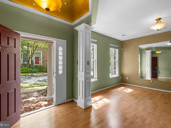 2nd image of 702 Crooked Creek Dr