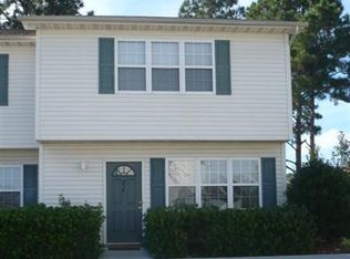 71 Crush Ct, Swansboro, NC 28584