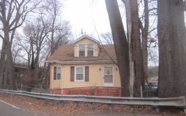 2nd image of 54 Norwood Ter