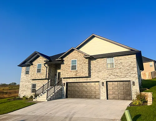 855 S Eastridge Photo 1