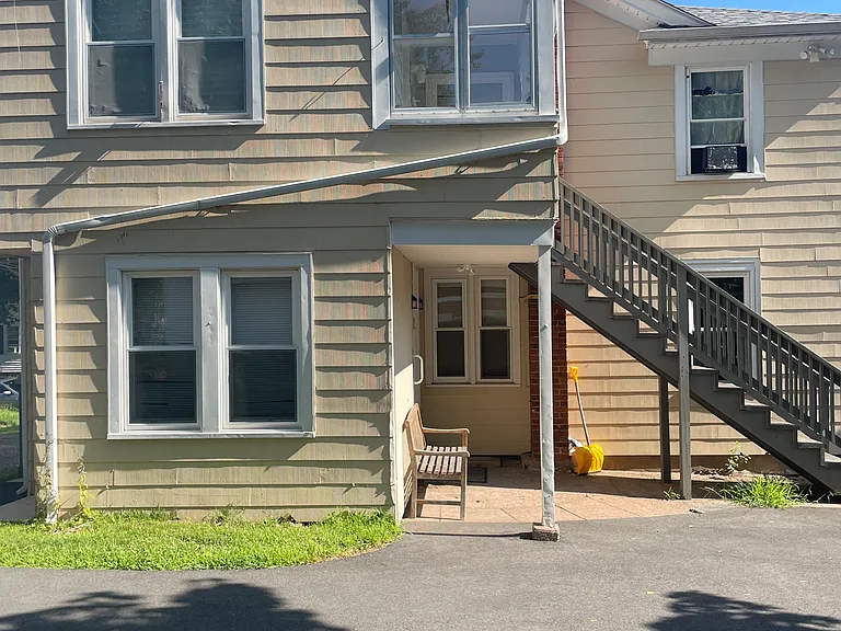 51 Spring St #1R — Photo 7