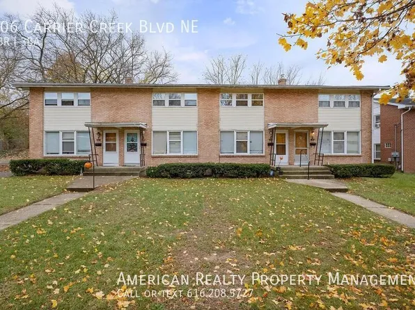 906 Carrier Creek Blvd NE, Grand Rapids, MI 49503