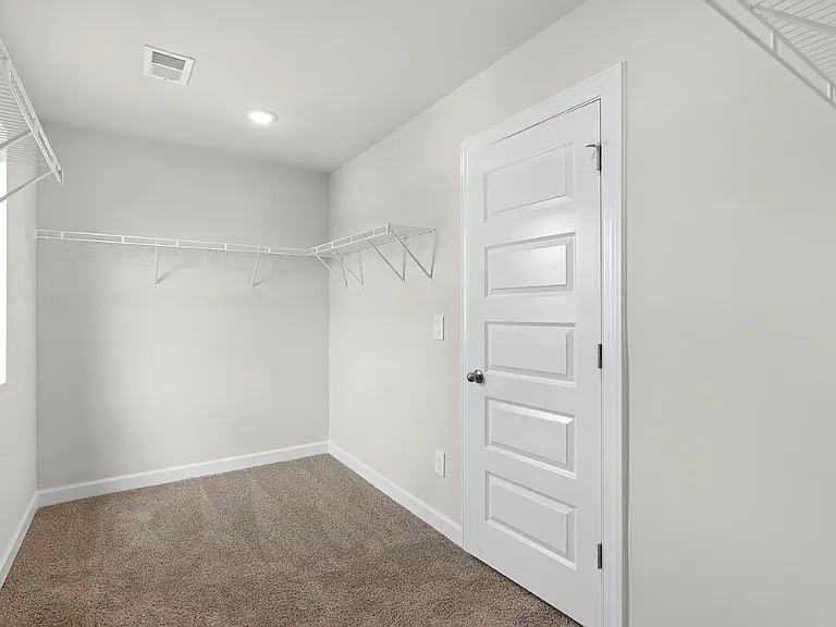 652 Orsman Trl — Photo 31