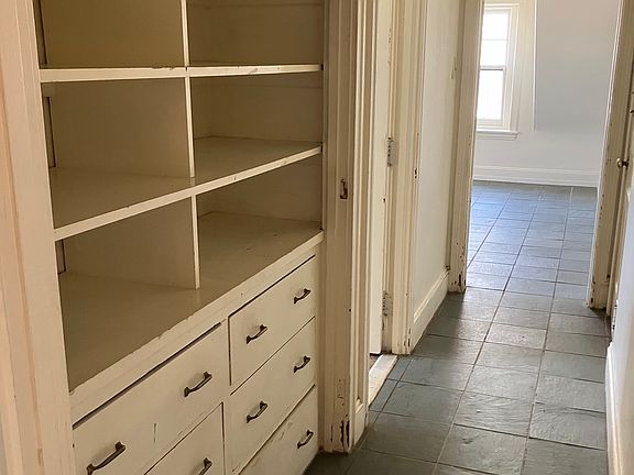 5th image of 401 W Chelten Ave #3F