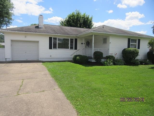 1st image of 71 Paddock Green Dr