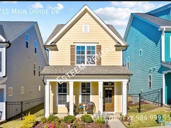 1715 Main Divide Dr, Wake Forest, NC 27587