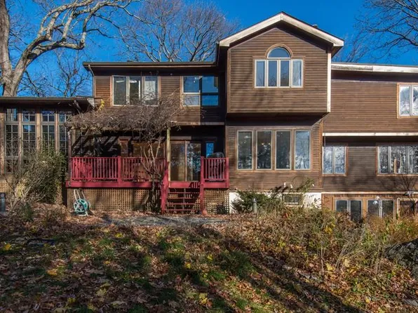 214 Chestnut Ave Unit 3, Jamaica Plain, MA 02130