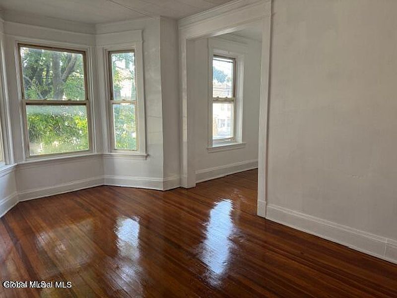 4th image of 265 Western Avenue