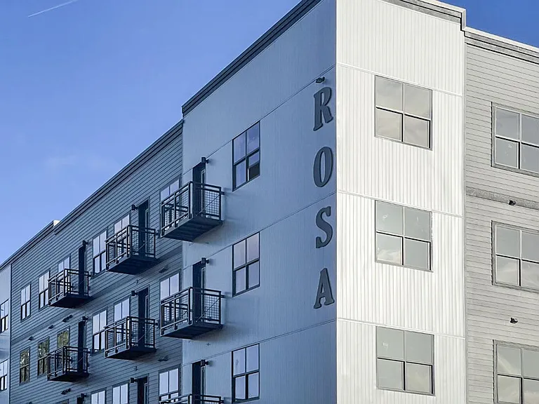 Rosa A — Photo 28
