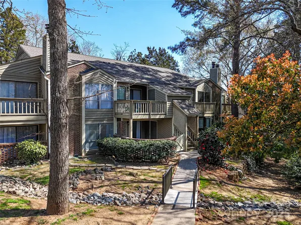 1606 Sharon Rd W APT 37, Charlotte, NC 28210