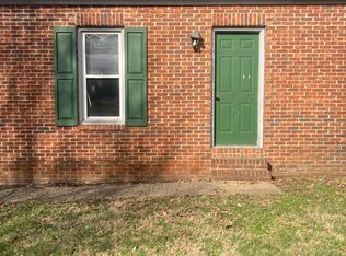67 Pine Village Dr, Bardstown, KY 40004