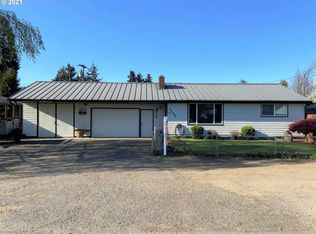 3988 S E St, Springfield, OR 97478