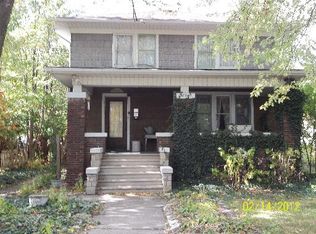 730 Singer Ave, Lemont, IL 60439