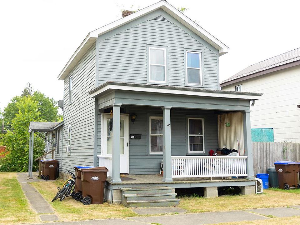 1st image of 409 W Walnut St