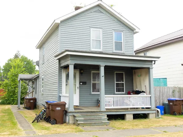 409 W Walnut St, Titusville, PA 16354