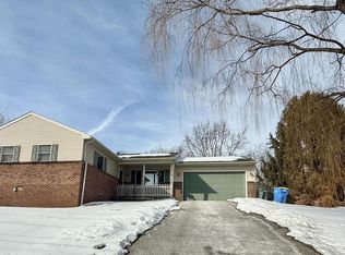 335 Donna Ln, York, PA 17403