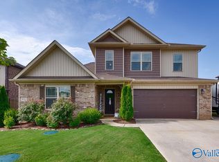 992 Yarbrough Rd, Harvest, AL 35749