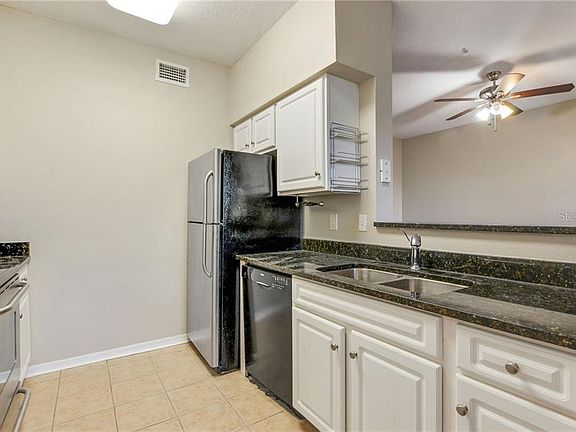 4th image of 1810 E Palm Ave APT 4302