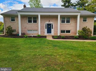 1125 Hermosa Ave, Lancaster, PA