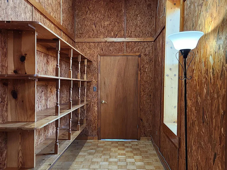 101 N Jefferson St — Photo 15