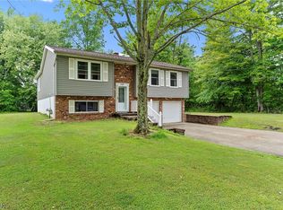 2409 Pleasantview Ave, Ashtabula, OH 44004