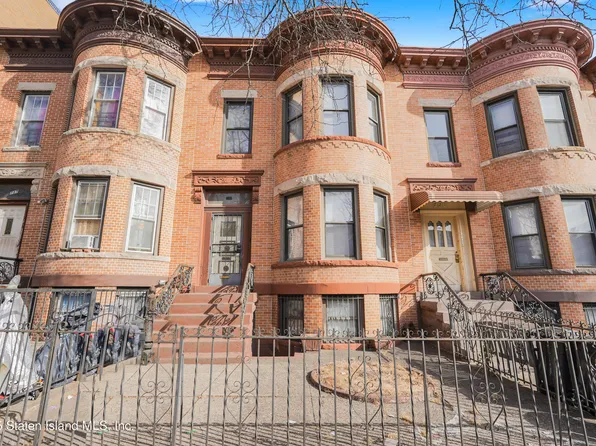 719 54th St, Brooklyn, NY 11220