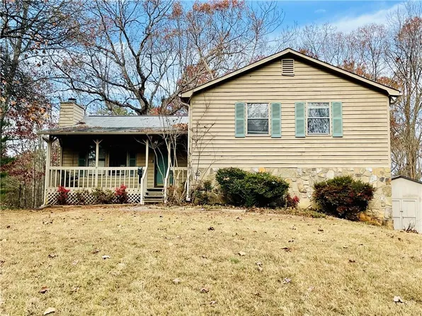 120 Seth Ridge Dr, Woodstock, GA 30188