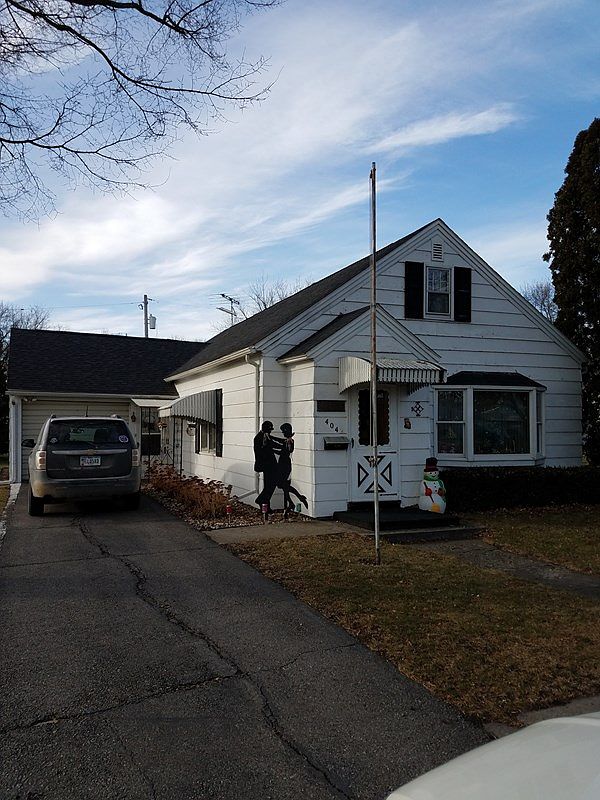 404 Main St, Lohrville, IA 51453 Zillow