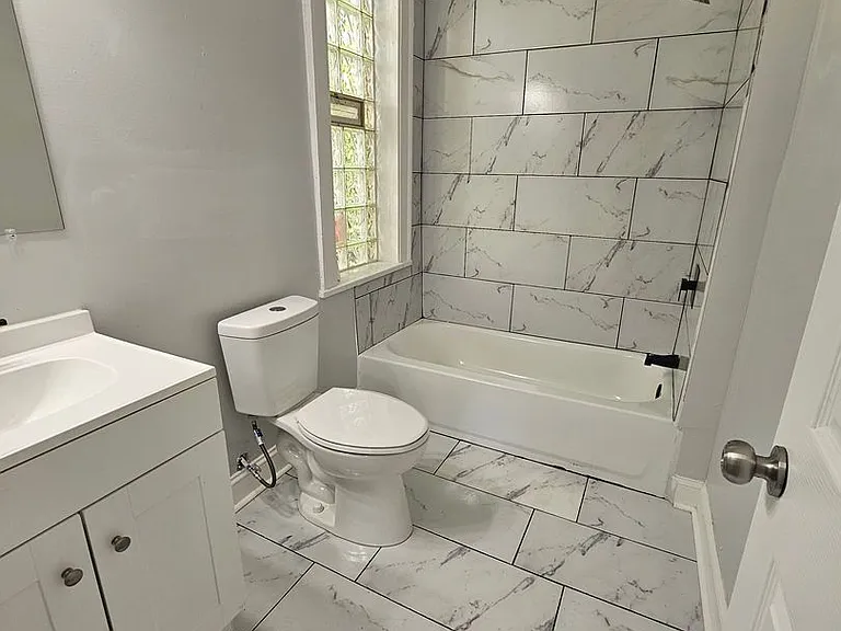 14201 Westropp Ave — Photo 20