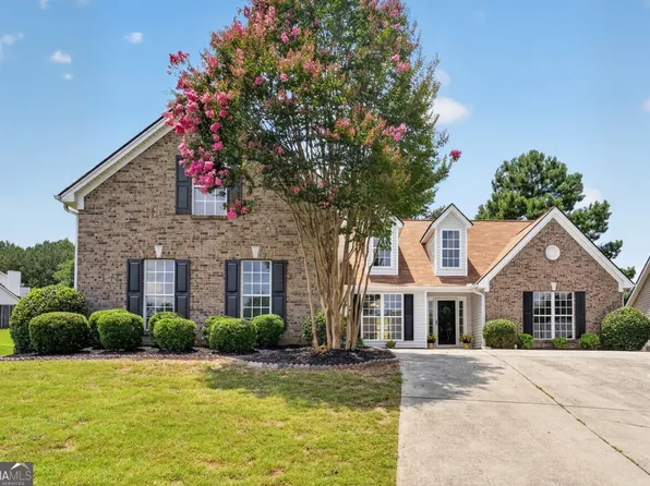 1451 Log Cabin Ln, Lawrenceville, GA 30045
